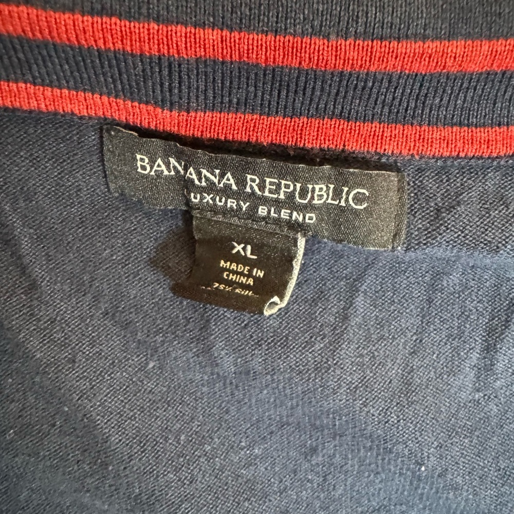 Banana Republic Luxury Blend Polo Shirt Navy Blue Red Trim XL - Picture 2 of 4